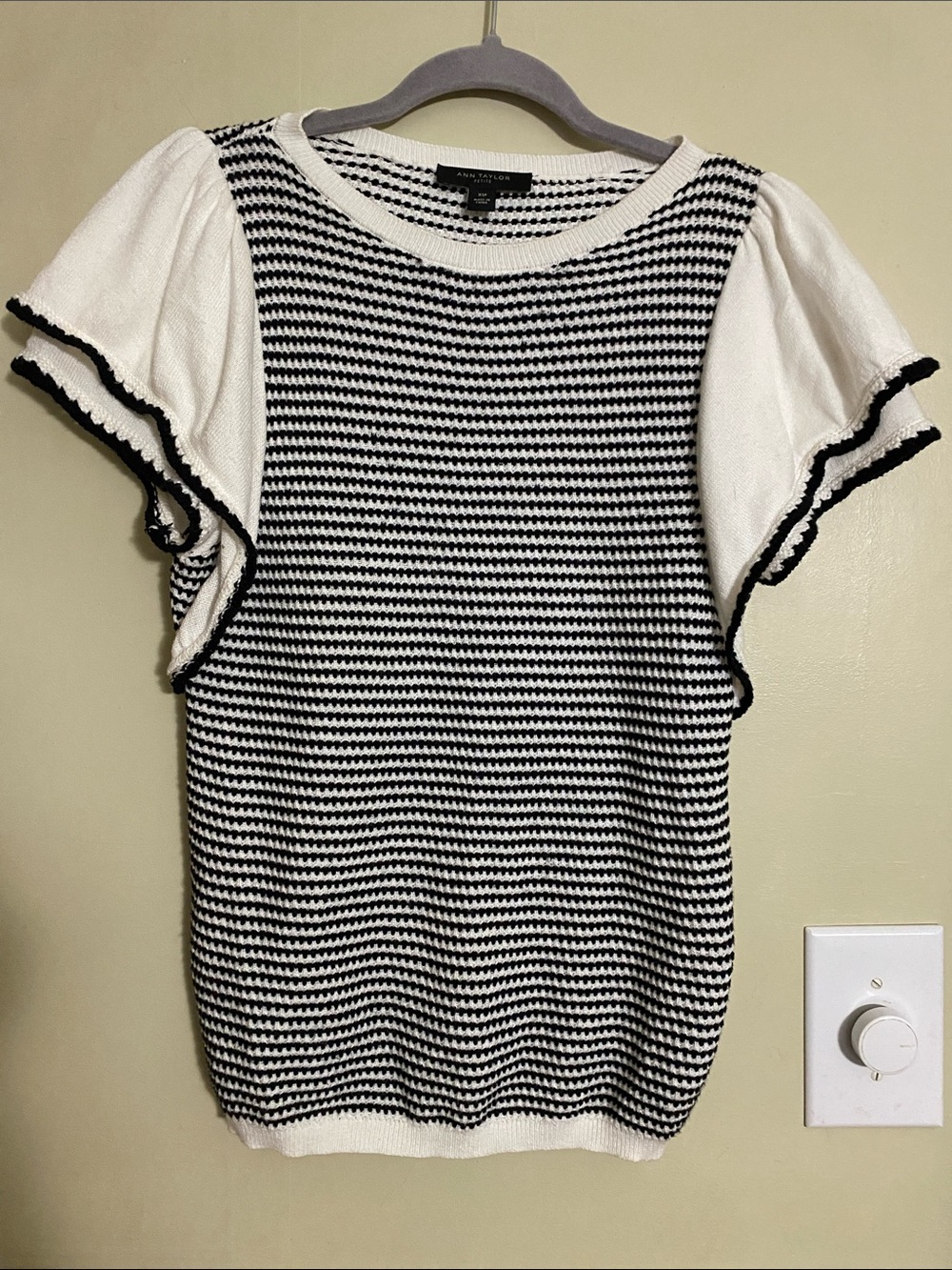 Ann Taylor Black & White Striped Knit Top with Flutter Sleeves and Contrast Trim